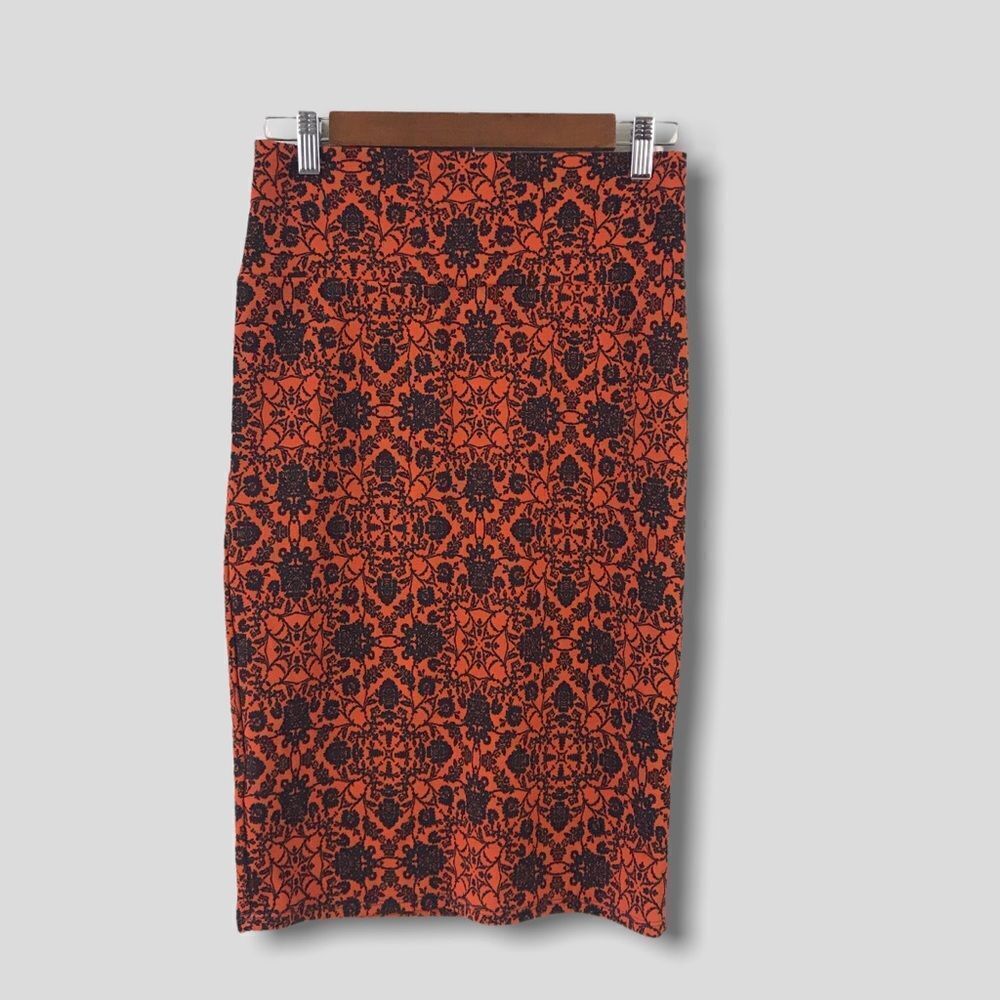 LuLaRoe Cassie pencil skirt